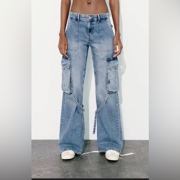 Zara Denim - Zara TRF BELT LOOP CARGO JEANS